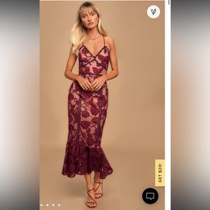 Lulu’s Alluring Dream Burgundy Floral Mesh Lace Trumpet Midi Dress BNWT